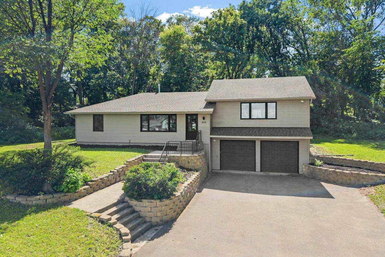 18741 Highview Avenue - Photo 1