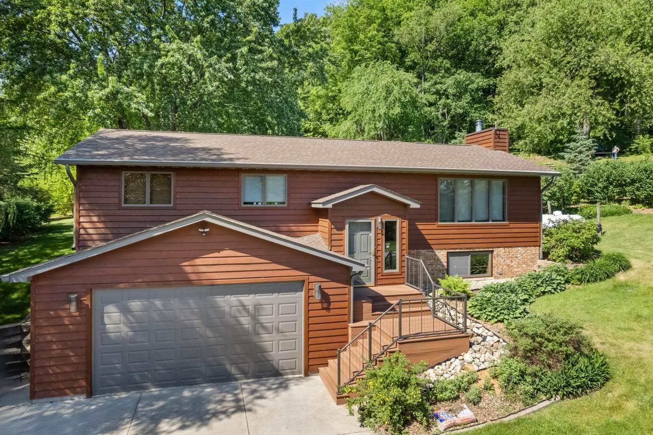 39109 Karen Court - Photo 1