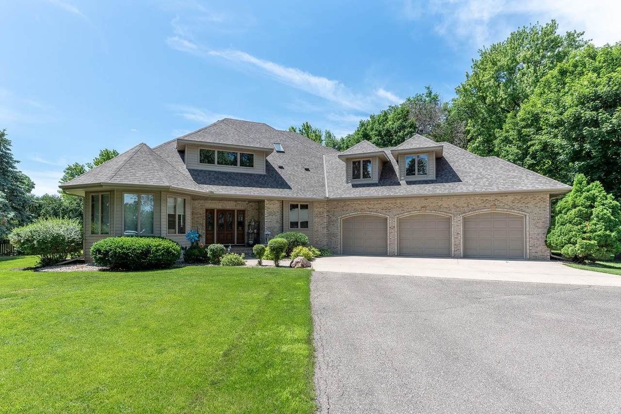 58049 227th Street - Photo 1