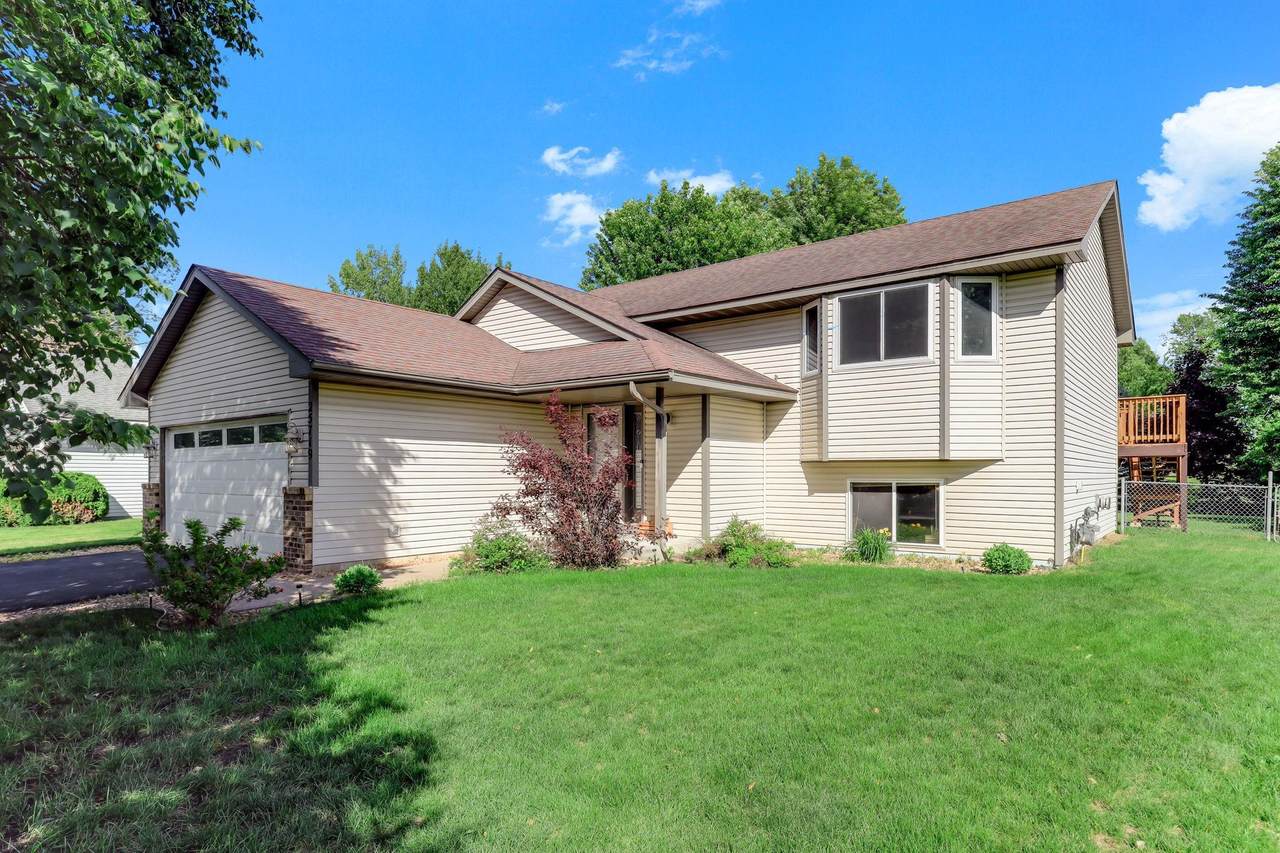25719 Freeport Avenue - Photo 1