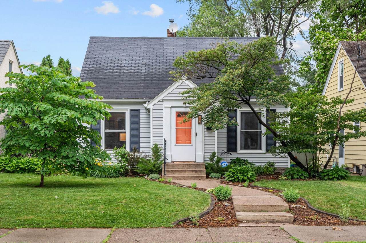 1133 California Avenue - Photo 1