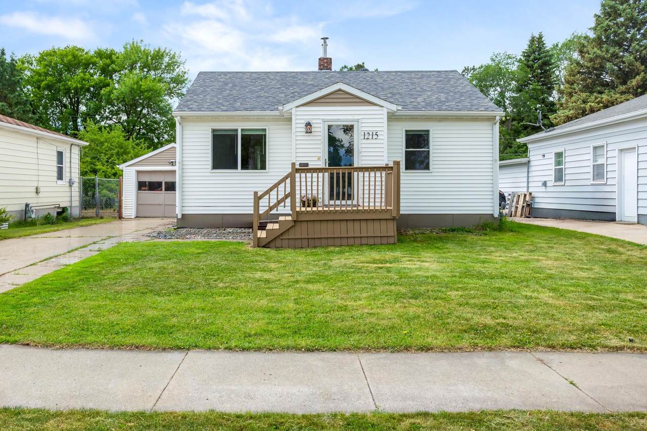 1215 13th Street - Photo 1