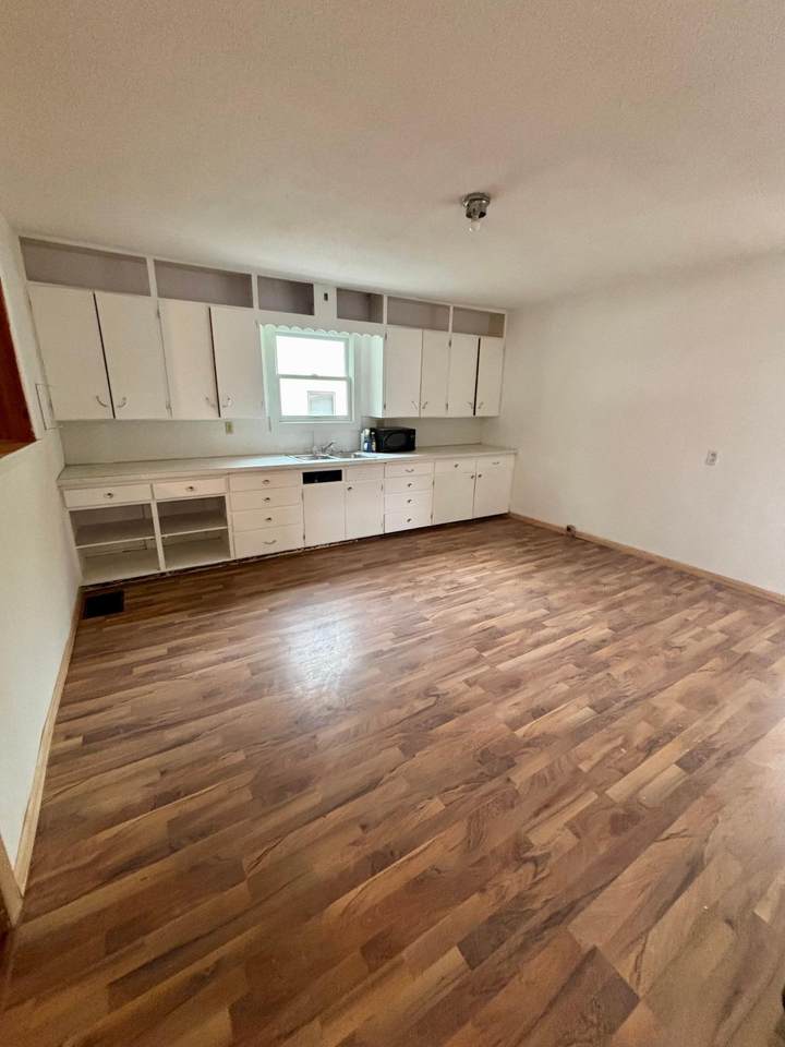 416 Elm Avenue - Photo 1