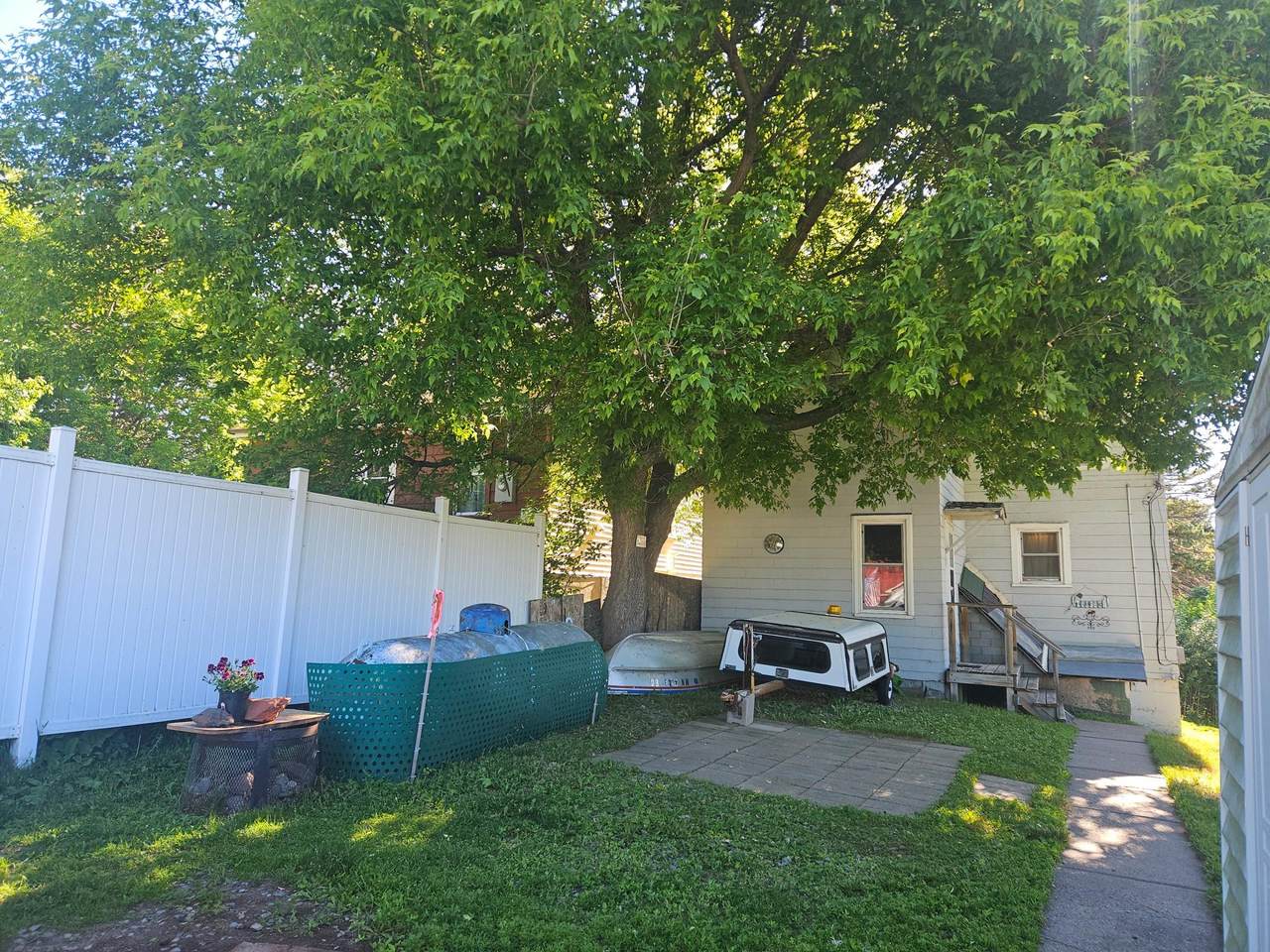 https://bt-photos.global.ssl.fastly.net/northstar/1280_boomver_1_7096947-2.jpg