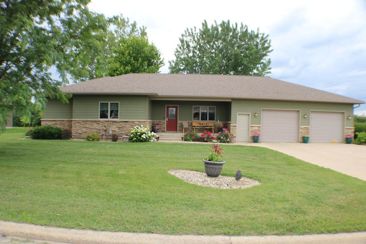 409 Fox Lake Avenue - Photo 1