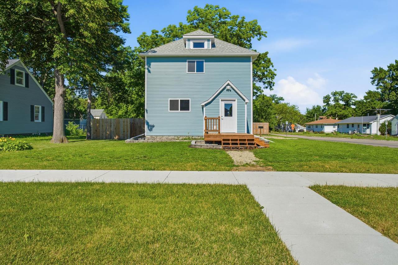90 5th Avenue - Photo 1
