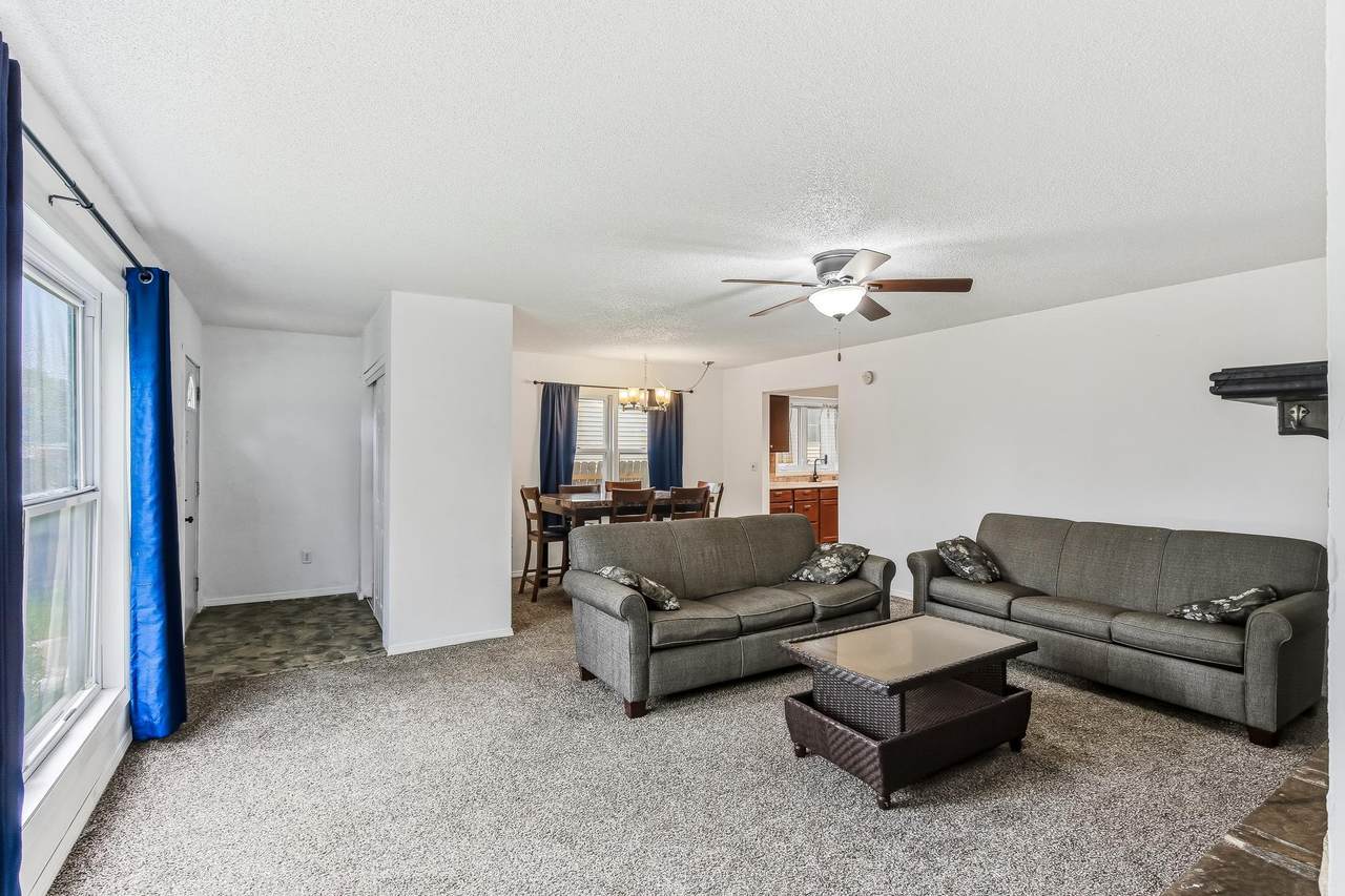 1745 7th Street - Photo 1