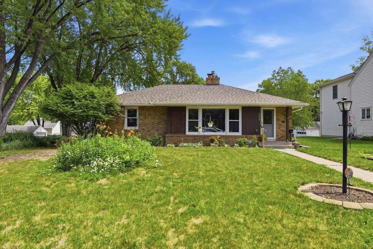 3426 Zenith Avenue - Photo 1