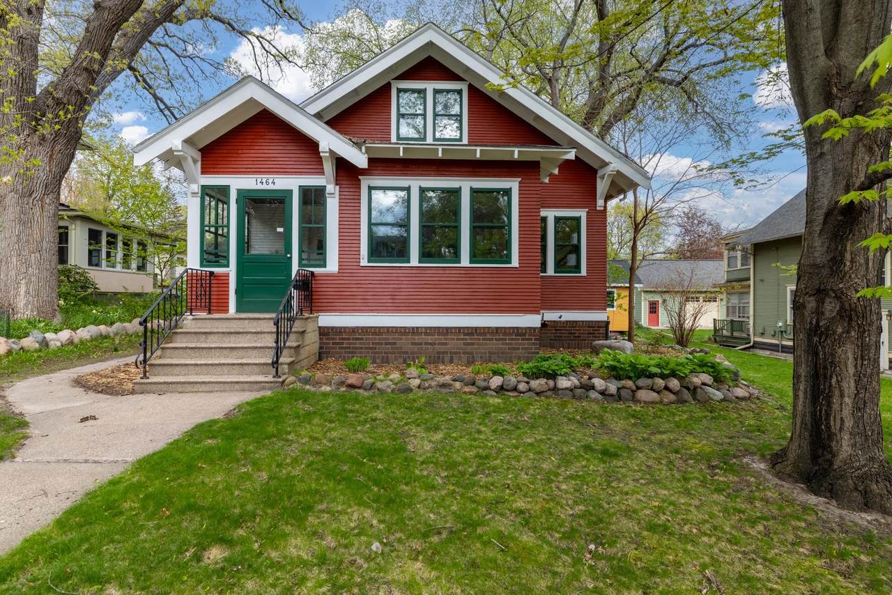 1464 Chelmsford Street - Photo 1