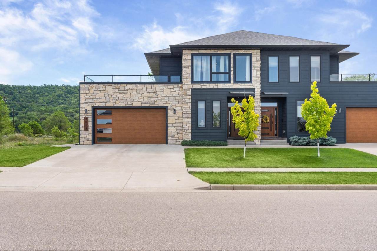3013 Red Clover Street - Photo 1