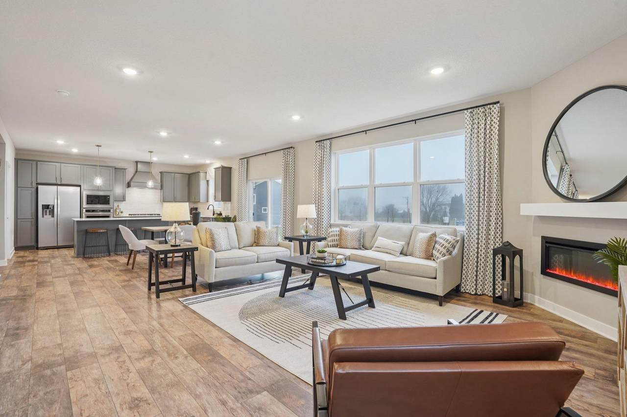 928 Foxglove Terrace - Photo 1