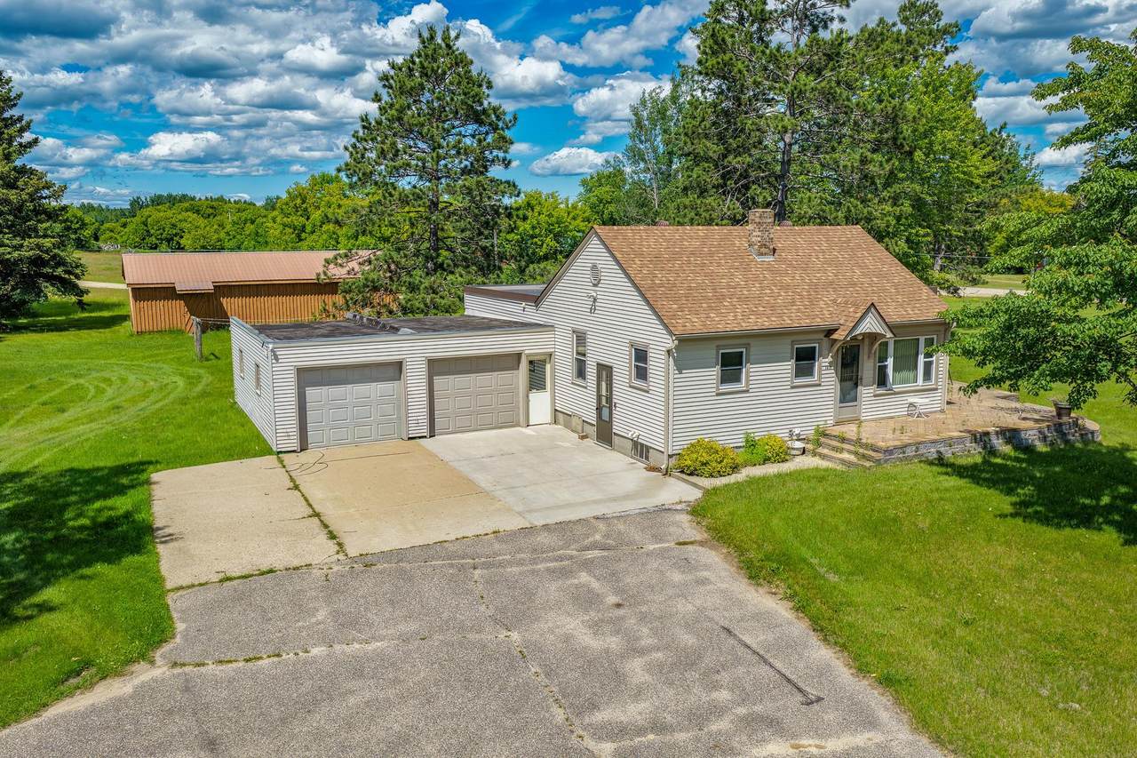 1019 Central Street - Photo 1