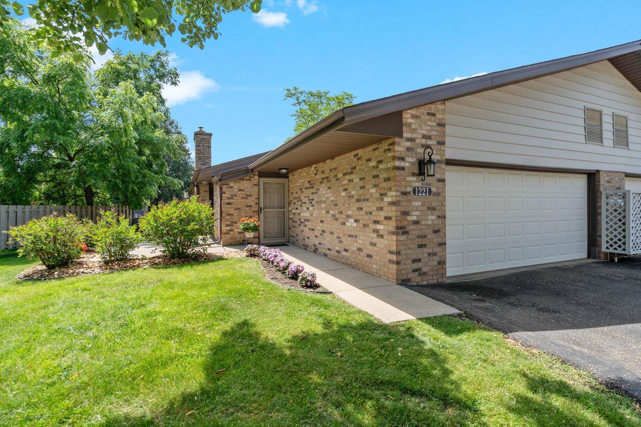 1221 Archer Lane - Photo 1