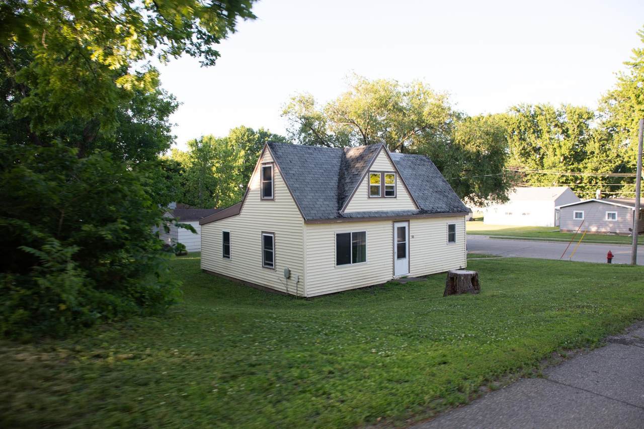 110 2nd Street - Photo 1