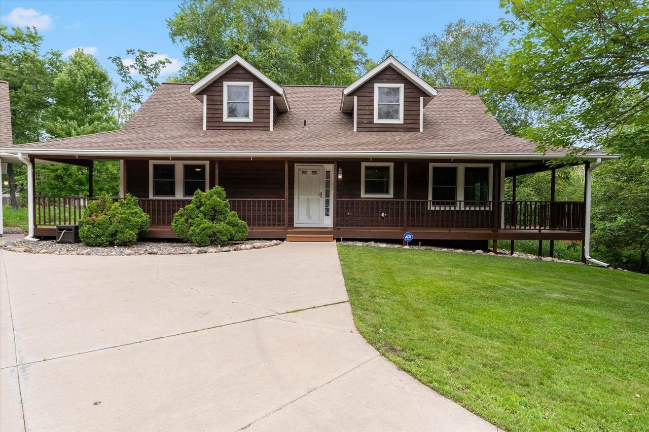 14526 Wildwood Drive - Photo 1