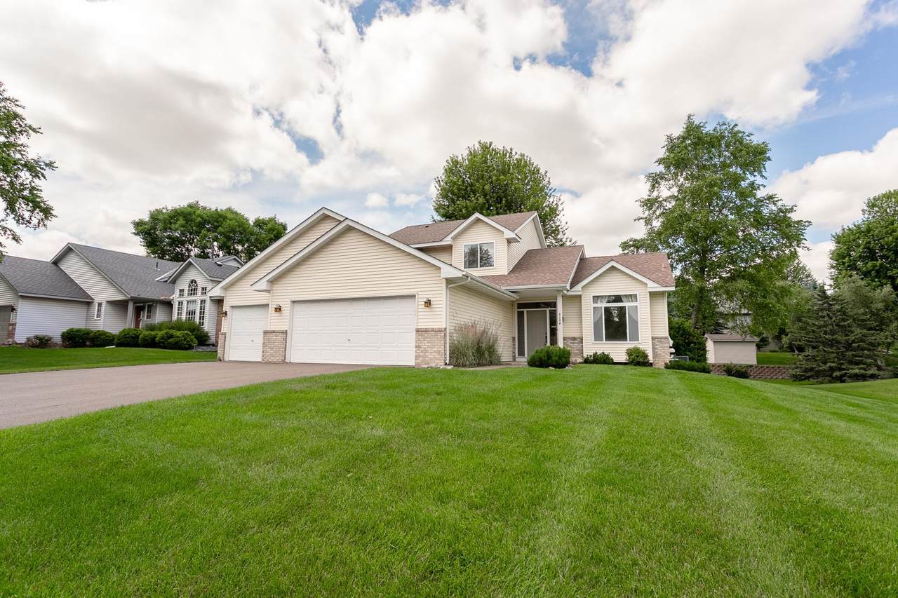 8284 Ashford Road - Photo 1