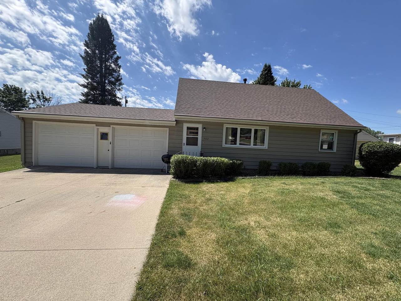 702 Glenview Drive - Photo 1