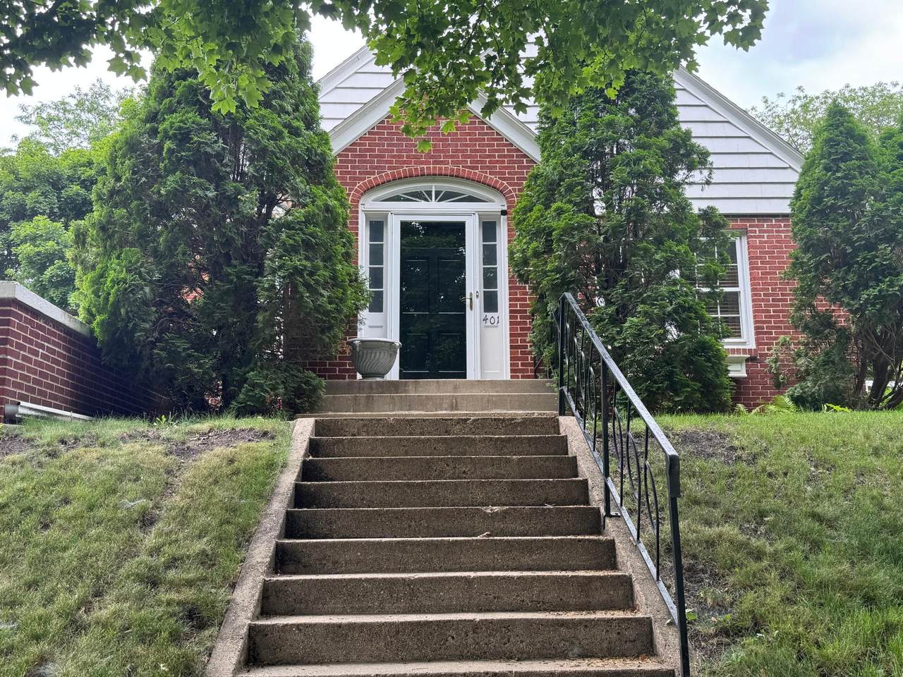 401 Logan Avenue - Photo 1