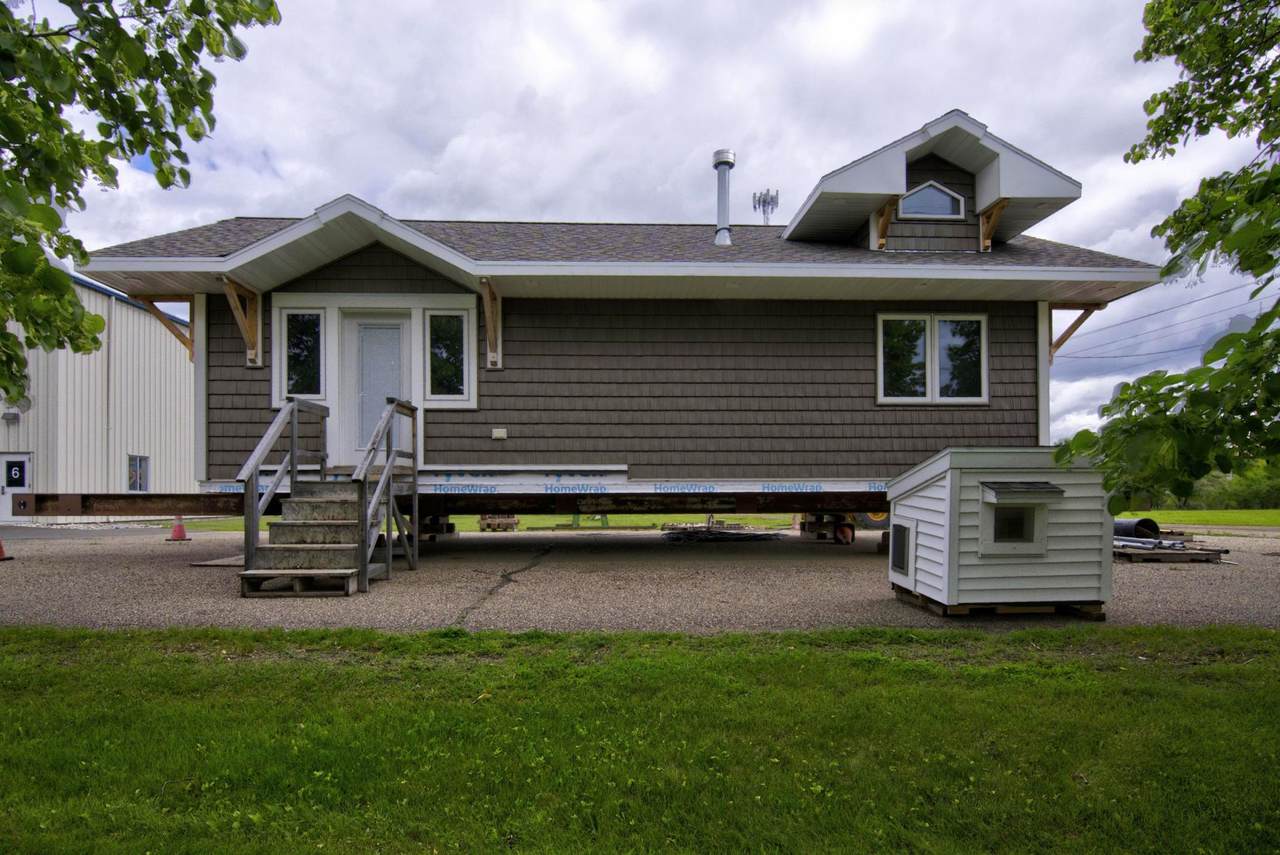 801 Valley Avenue - Photo 1