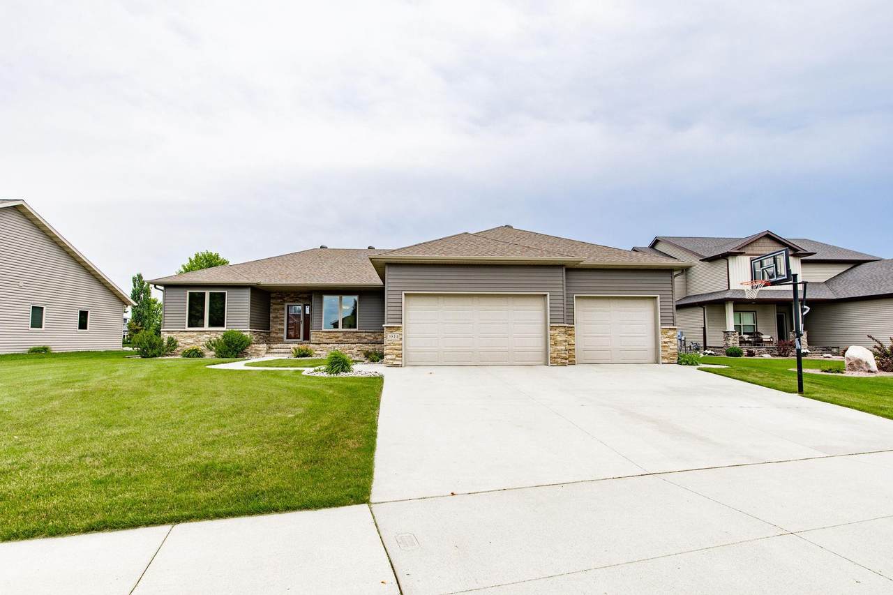 3814 22nd Avenue - Photo 1