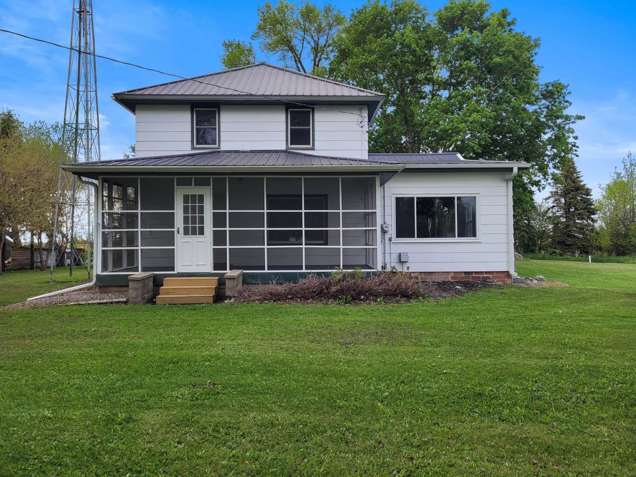 411 State Highway 19 - Photo 1