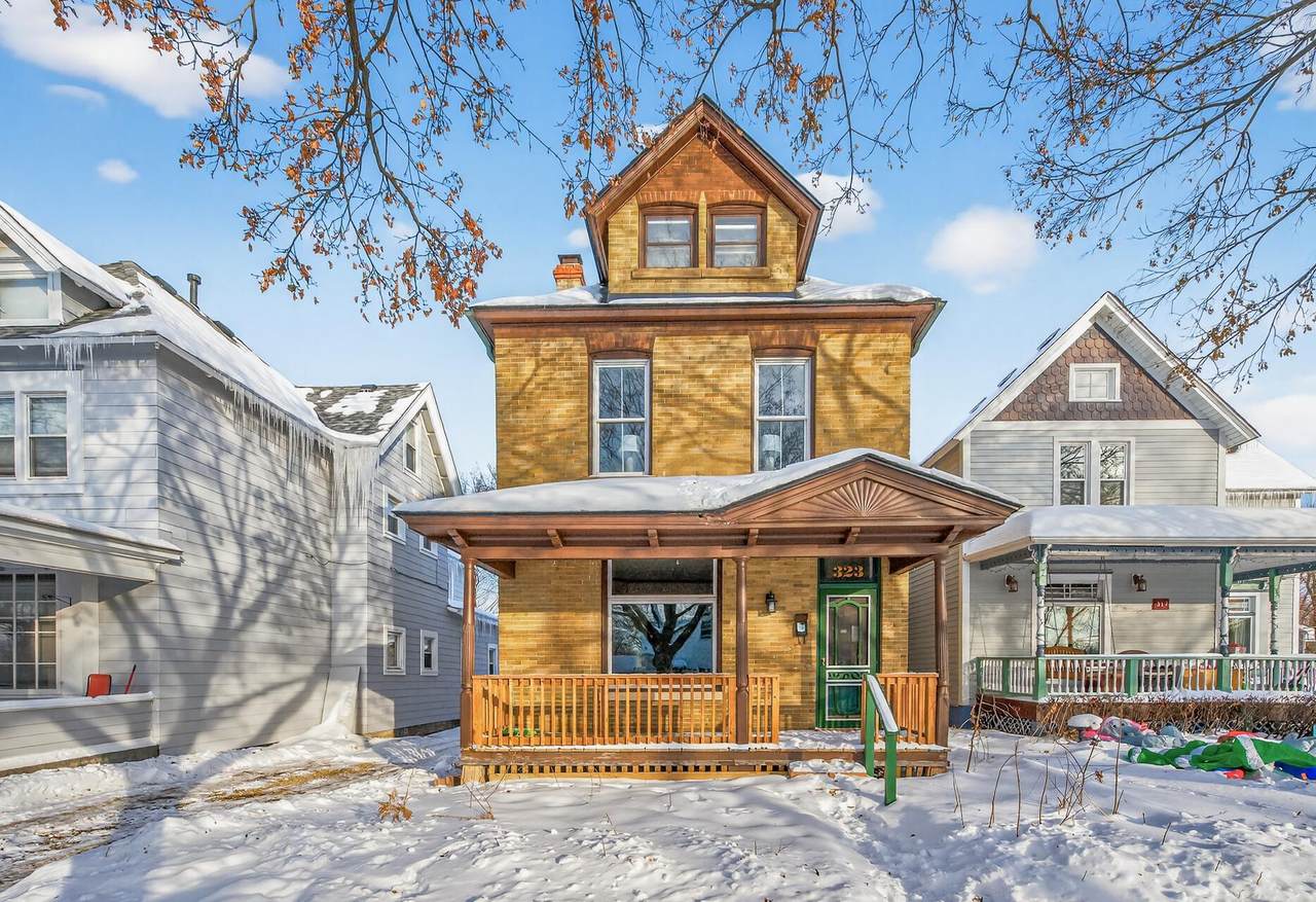 323 Michigan Street - Photo 1