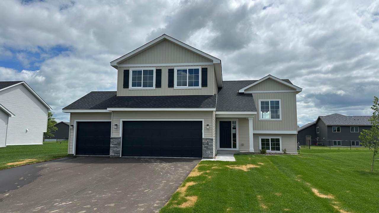 1518 Raccoon Lane - Photo 1