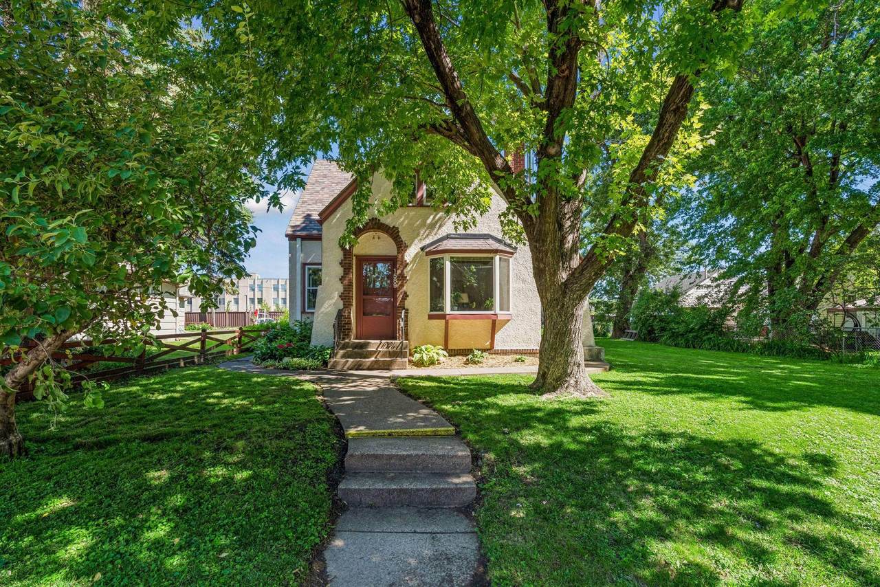 1589 Hollywood Court - Photo 1