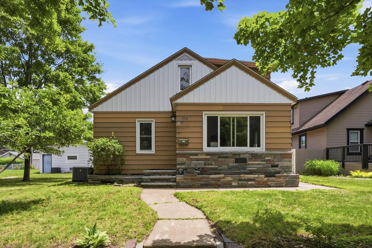 108 21st Avenue - Photo 1