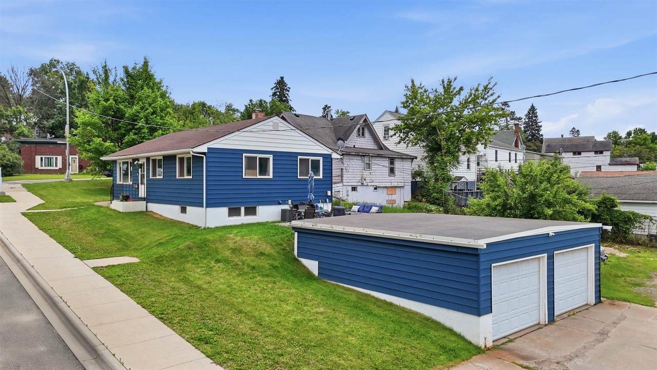 1007 Grant Avenue - Photo 1