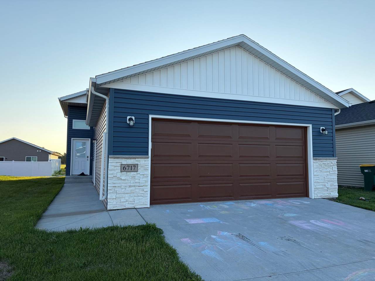 6717 Thomas Street - Photo 1