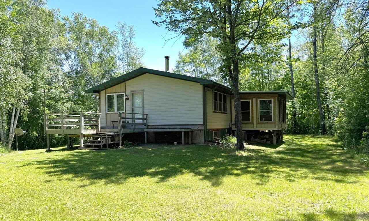 35628 498th Street - Photo 1