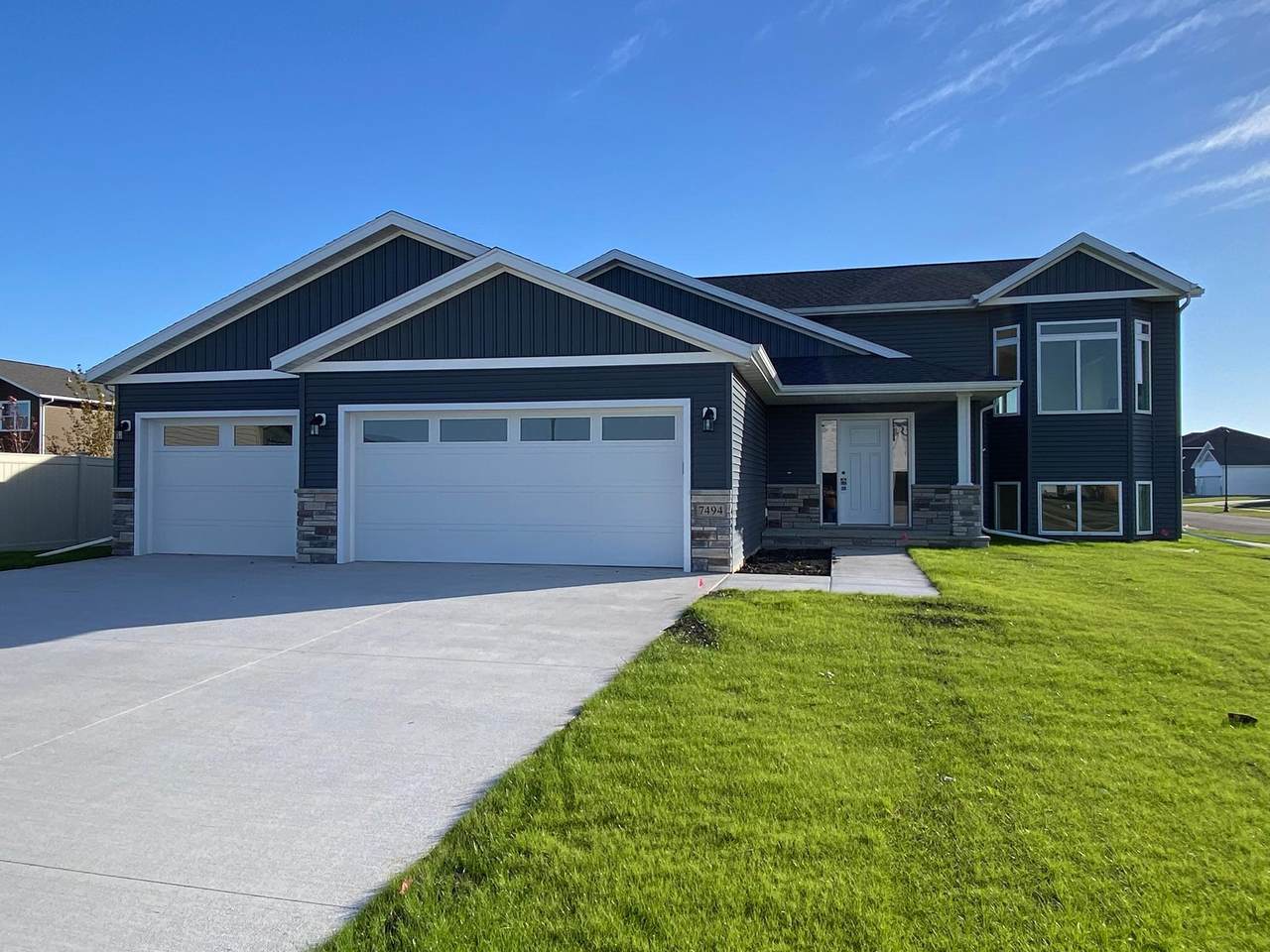 7494 Eagle Pointe Drive - Photo 1