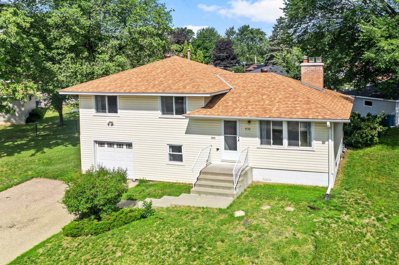 7132 Bloomington Avenue - Photo 1