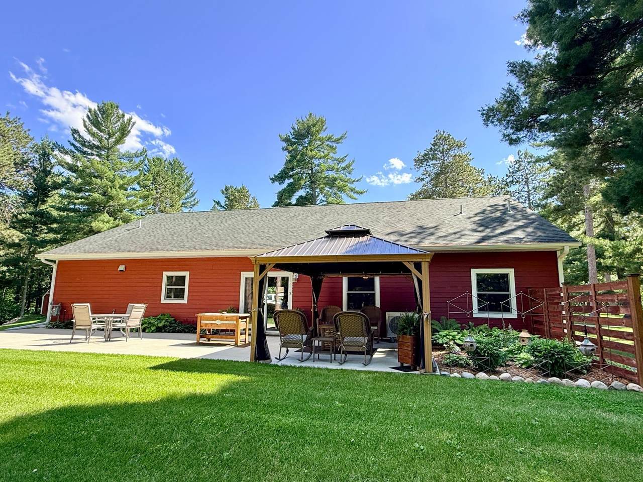 https://bt-photos.global.ssl.fastly.net/northstar/1280_boomver_1_7101996-2.jpg
