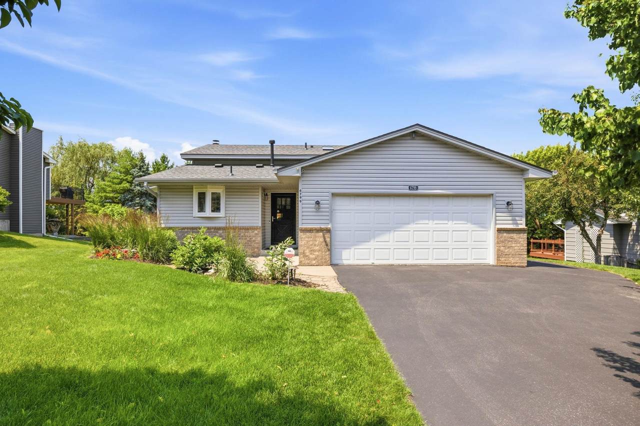 6799 Sunnyslope Drive - Photo 1