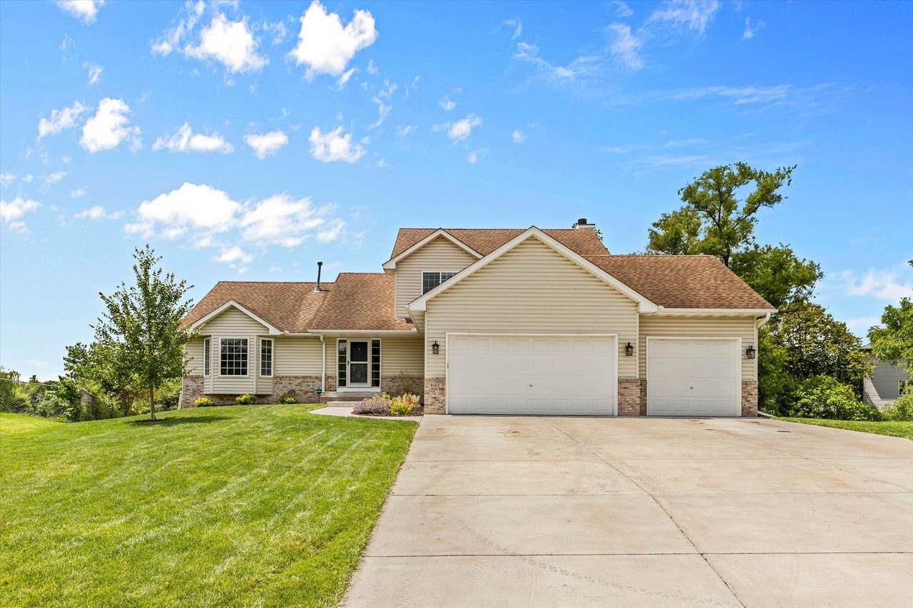 9142 Harpers Court - Photo 1