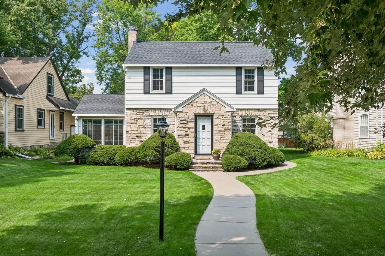 5620 Dupont Avenue - Photo 1