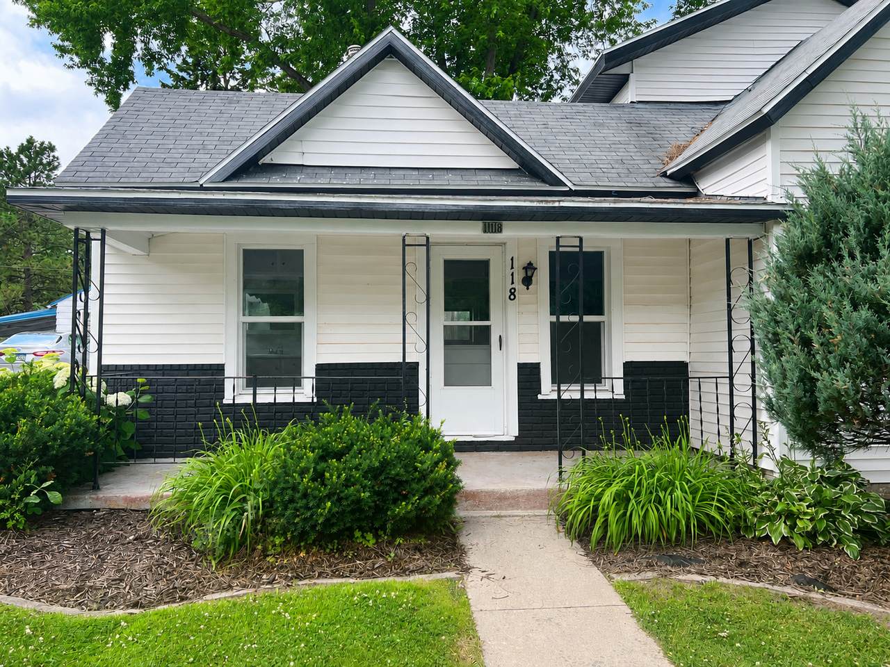 118 Franklin Avenue - Photo 1