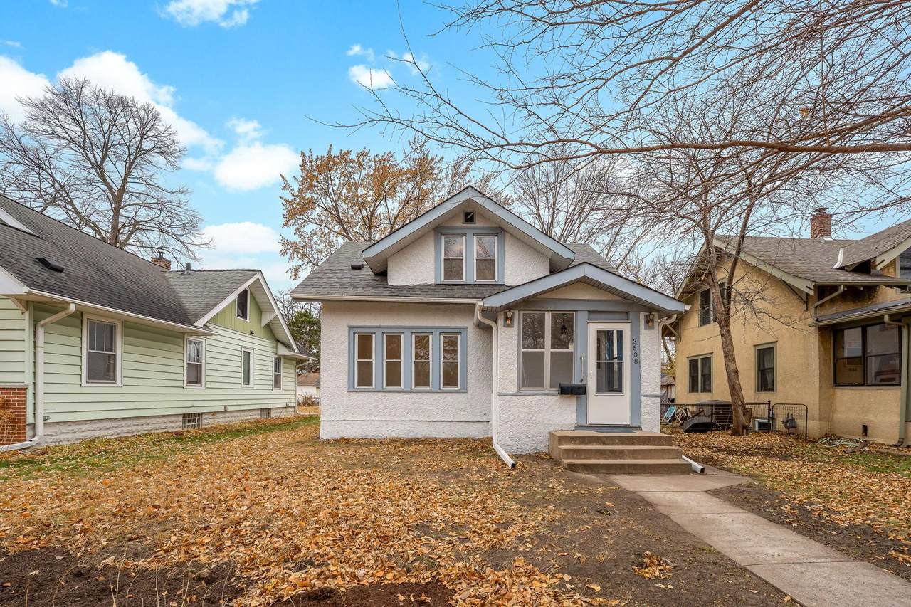 2808 40th Avenue - Photo 1