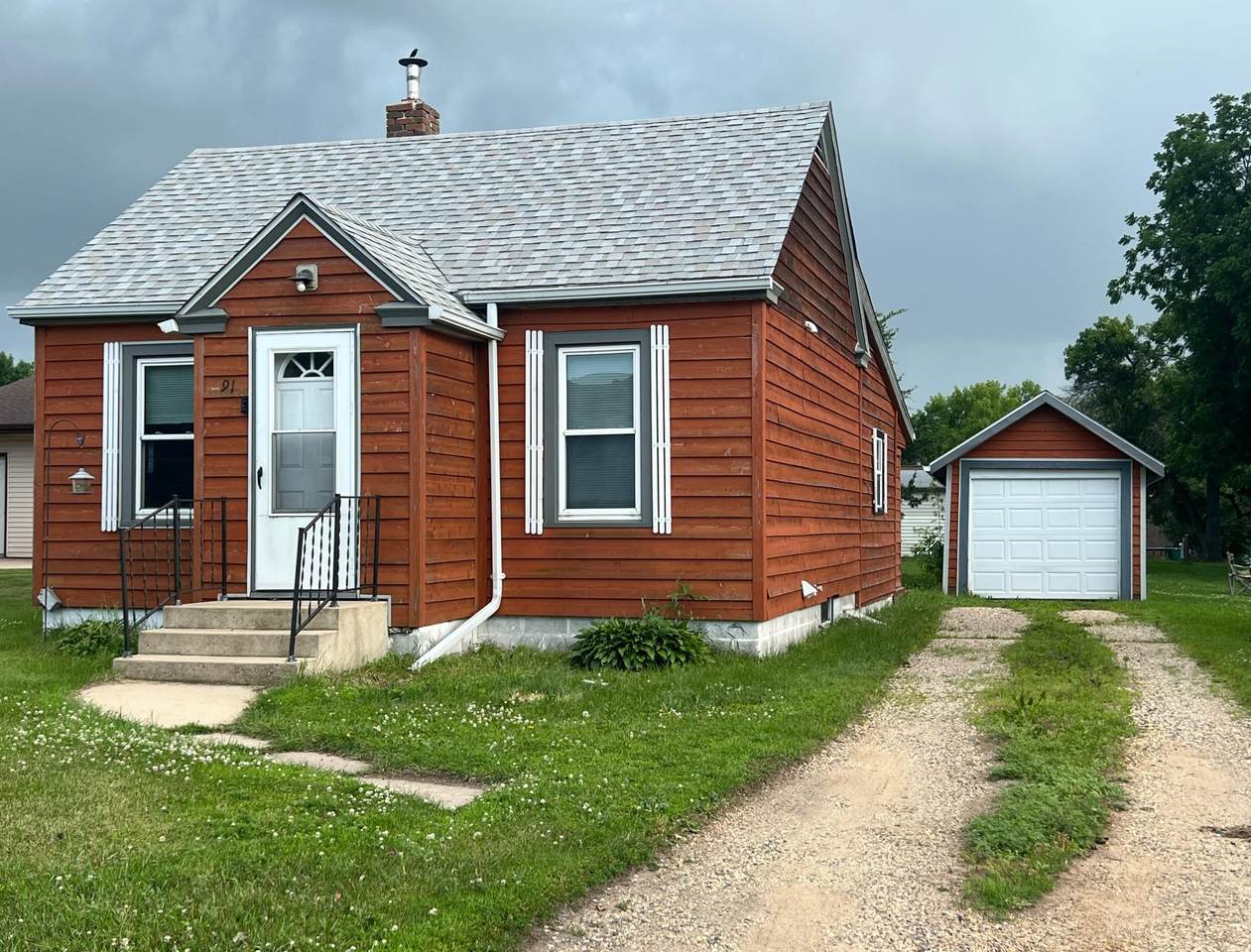 91 6th Street - Photo 1