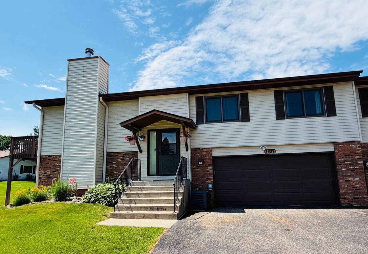3837 Gershwin Avenue - Photo 1