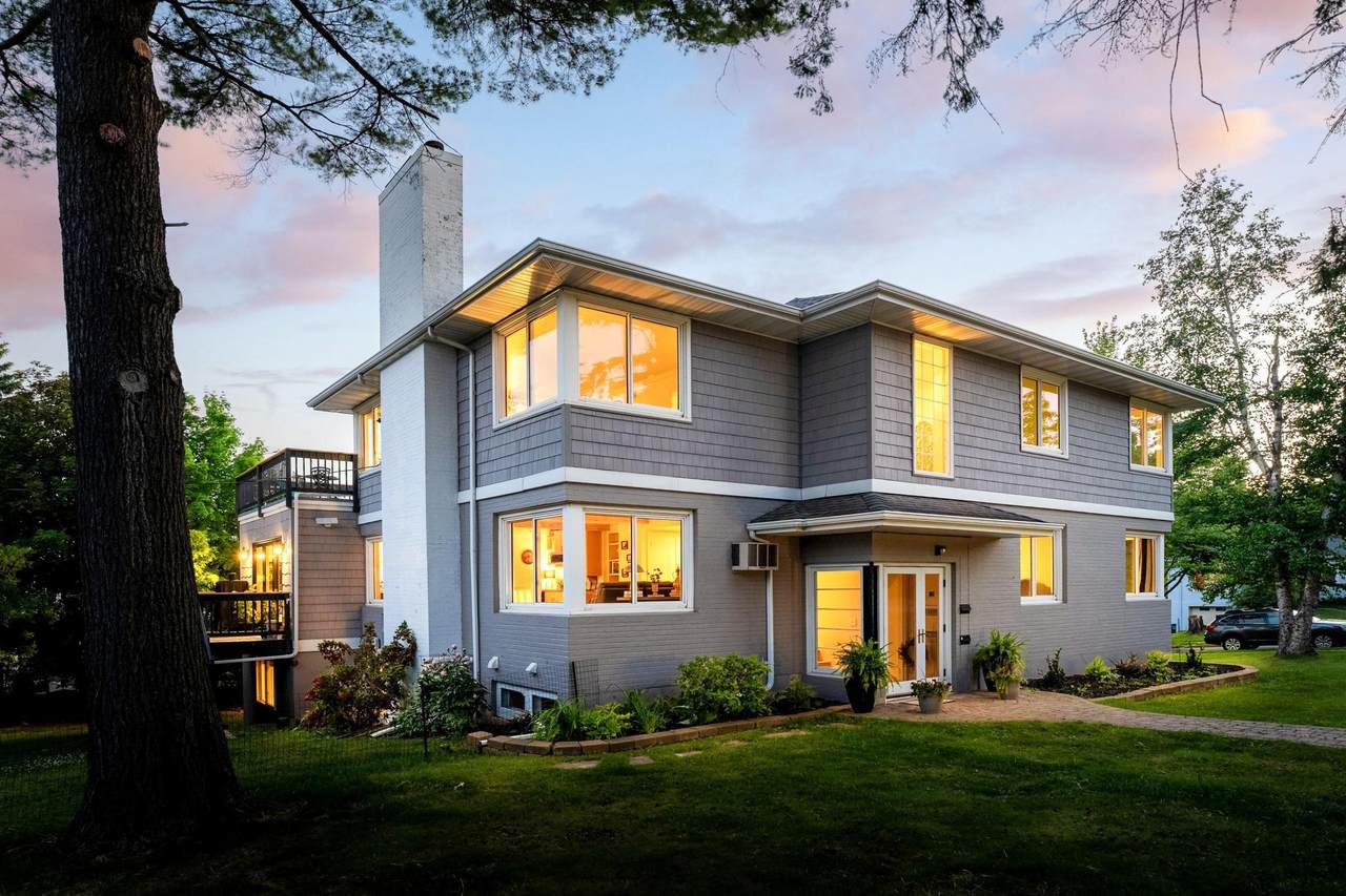 225 26th Avenue - Photo 1