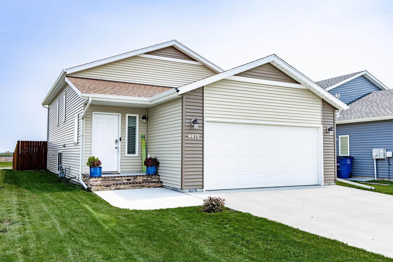 4418 19th Street - Photo 1