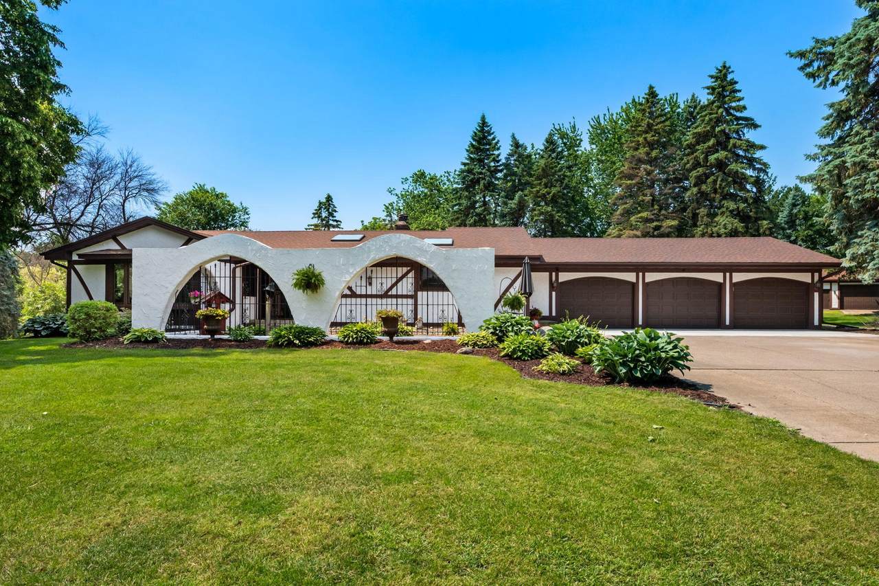 6223 Elm Ridge Circle - Photo 1