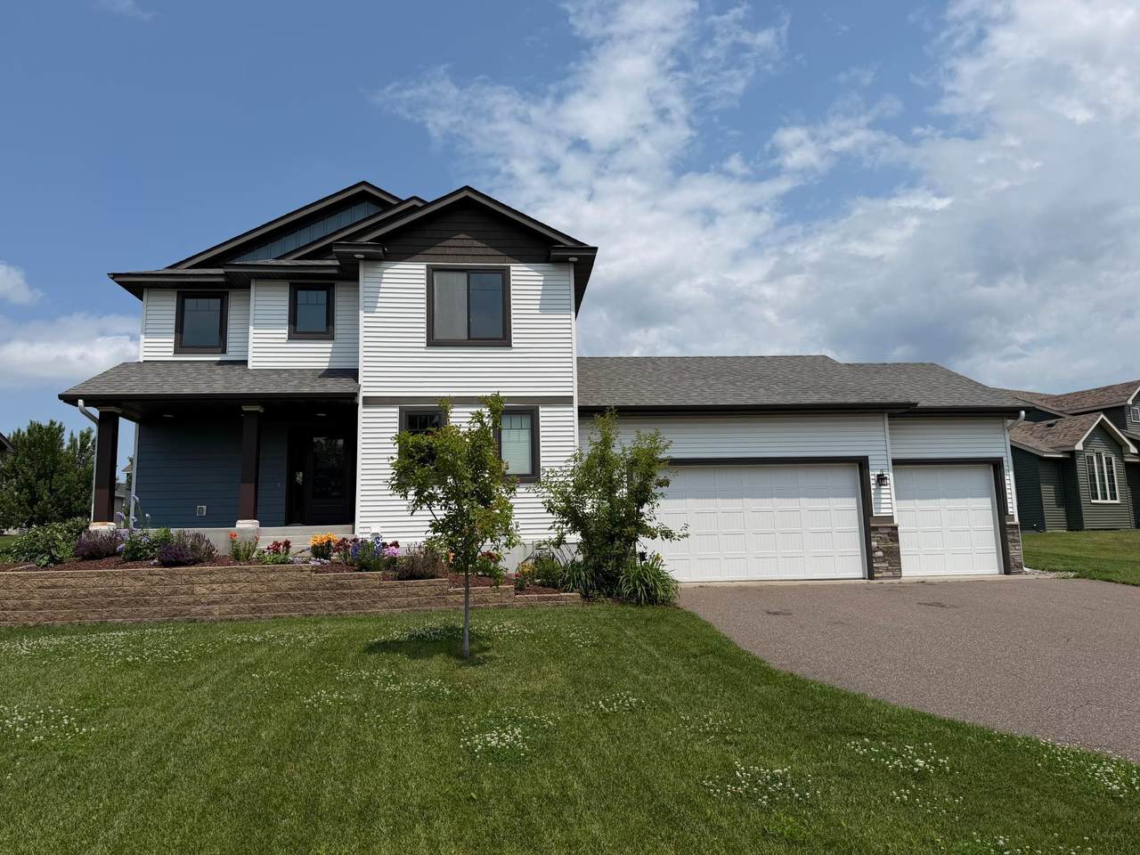 1587 Prairie View Lane - Photo 1