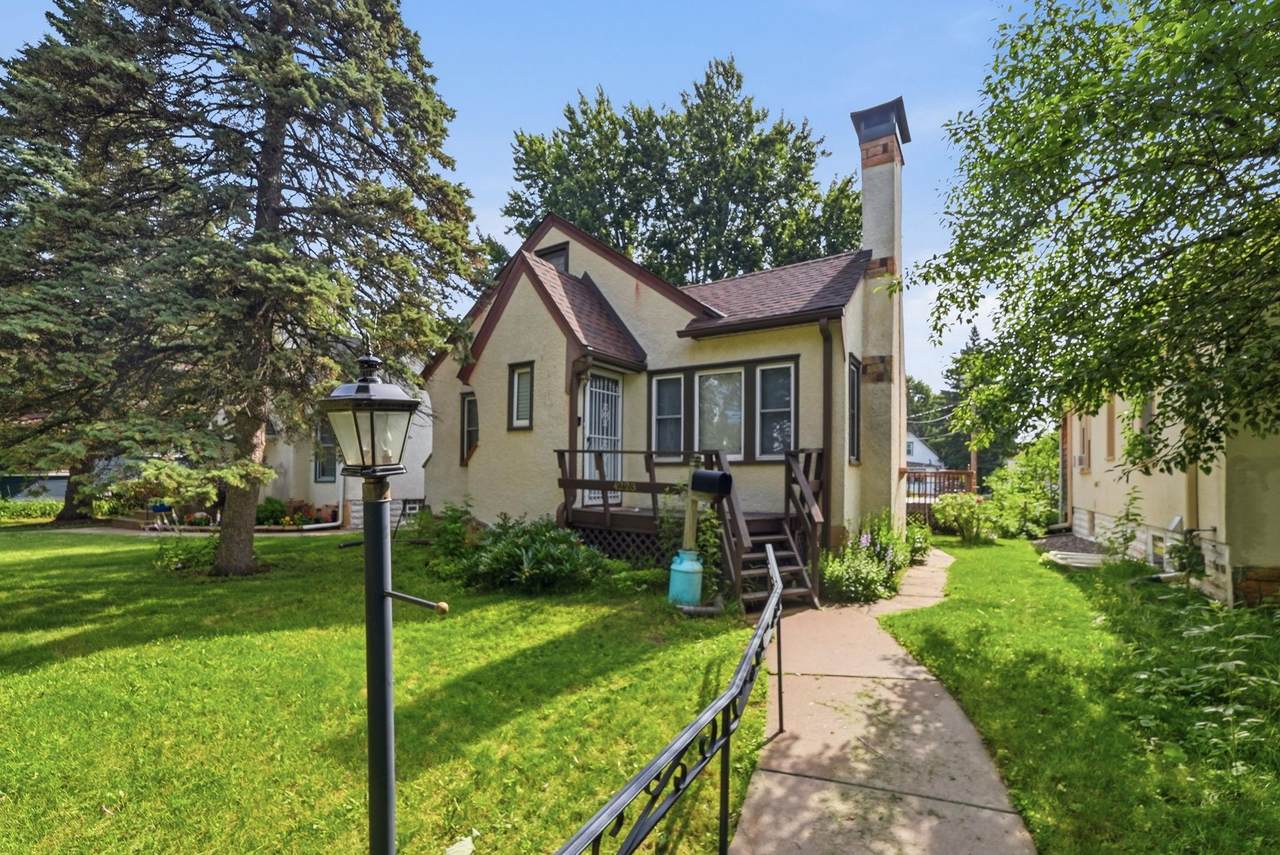 4223 Nokomis Avenue - Photo 1