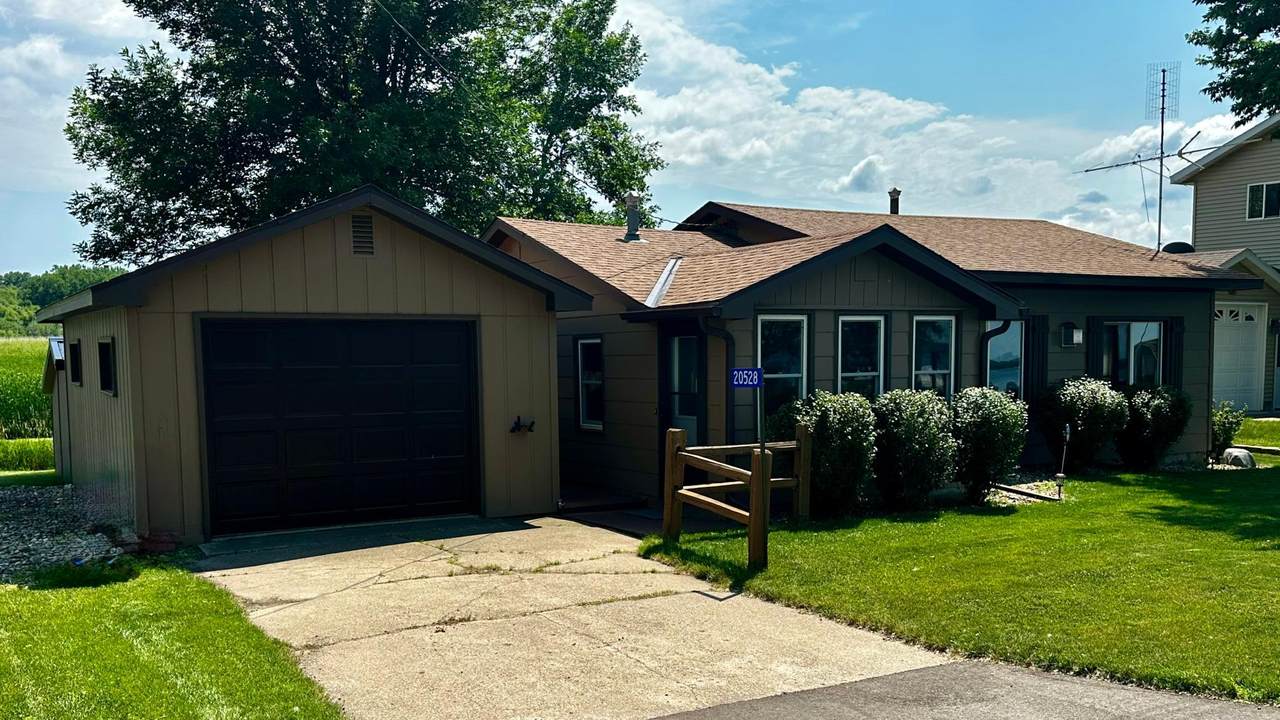 20528 Lakeshore Drive - Photo 1
