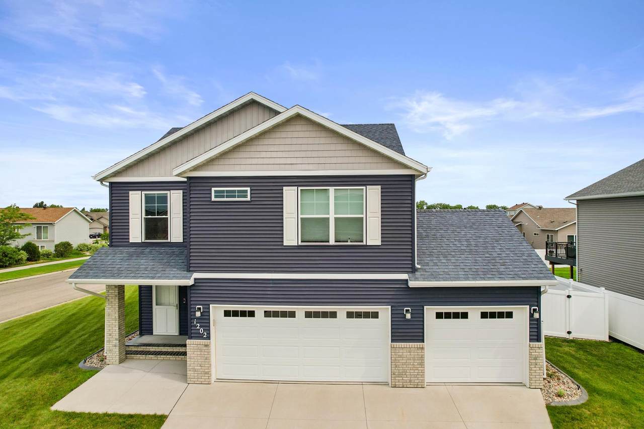 1202 Southwood Drive - Photo 1