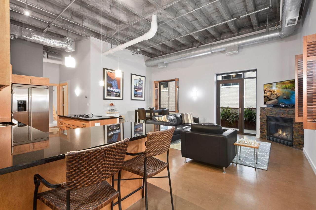 601 Marquette Avenue - Photo 1